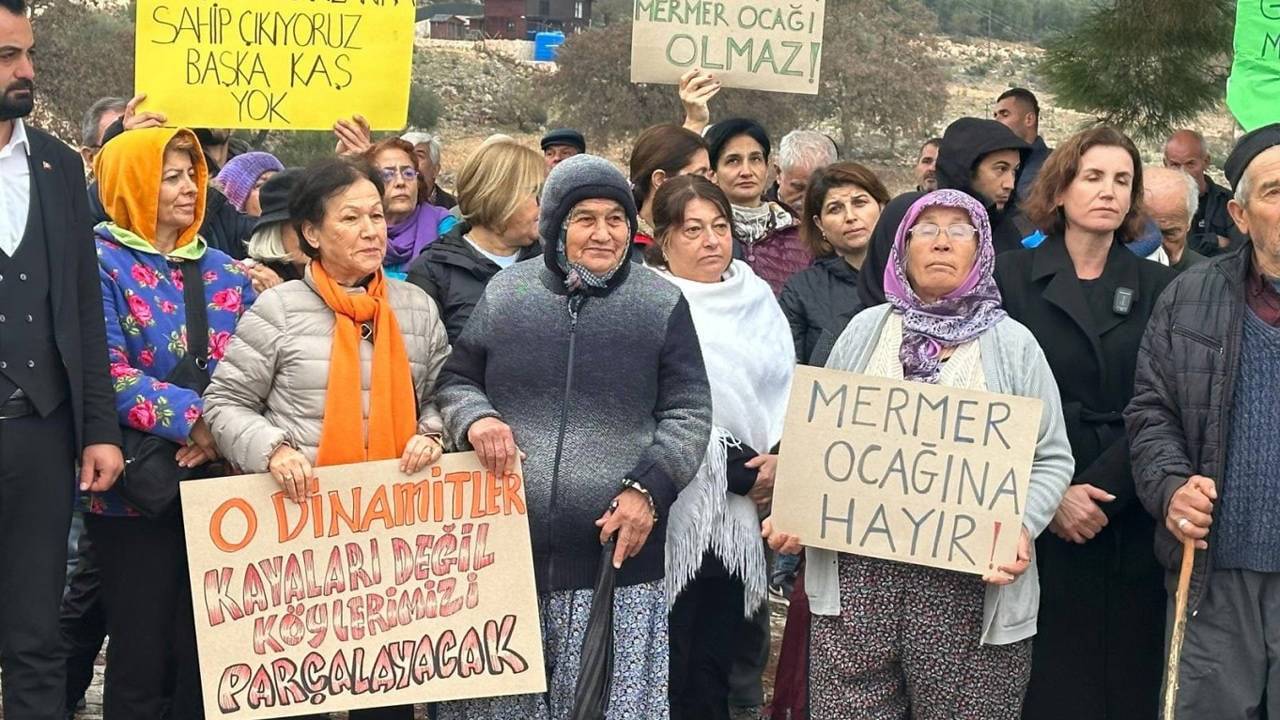 Kaputaş Plajı’na mermer tehdidi; Kaş’ta çevre mücadelesi büyüyor