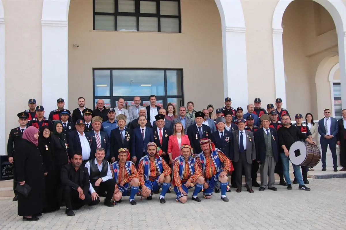 bilecikin ilcelerinde gaziler gunu kutlandi wWSnLrry