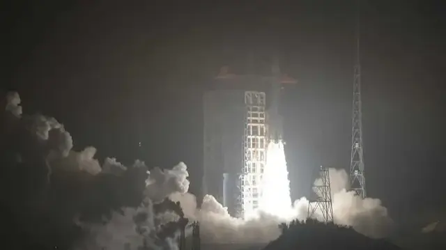 cinden yorungeye yeni uydu UJfizBLf