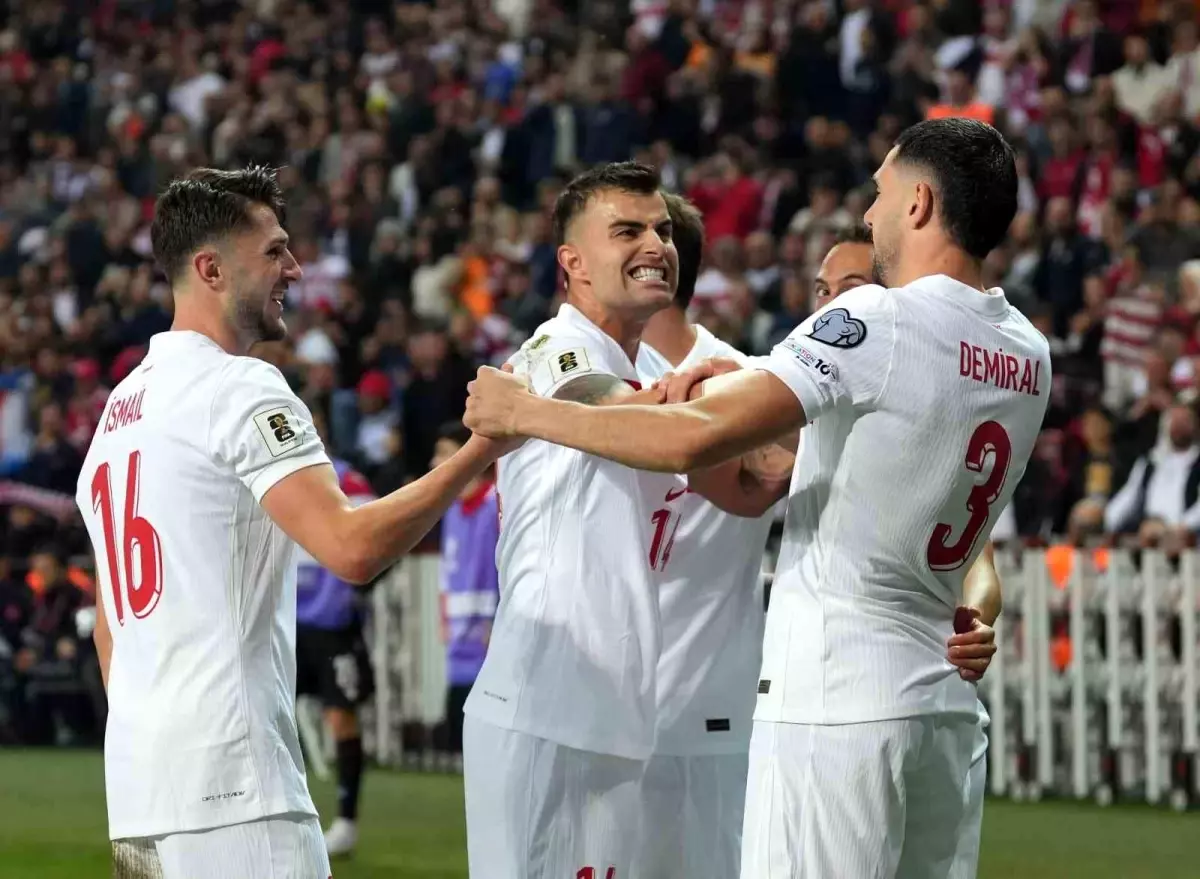 a milli takim kocaelide tarihi mac oynadi Y6cVRmq9.jpg