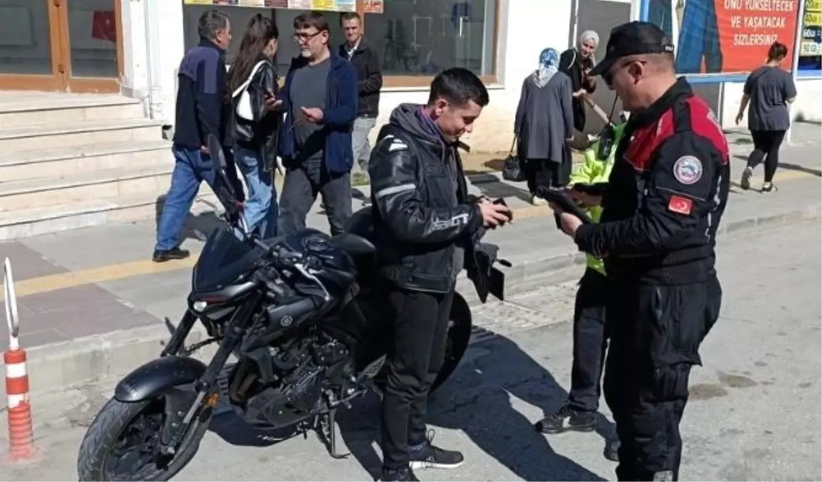 bilecikte guvenlik denetimleri araliksiz devam ediyor yDt95Xwh.jpg